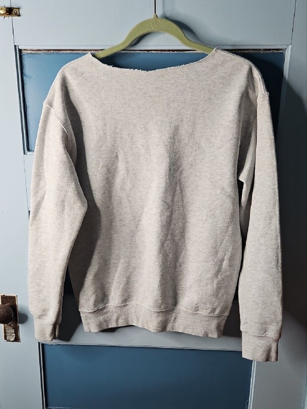 Women's Light Gray 'New York' Pullover Sweatshirt Medium - Picture 3 of 7